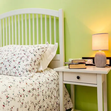 Vico Milano 18 Bed & Breakfast