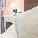 Vico Milano 18 4* נאפולי