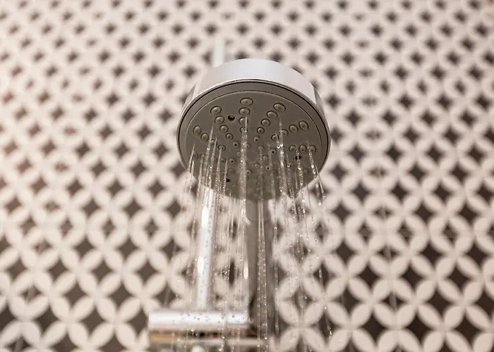 Bed and Breakfast Vico Milano 18 4*