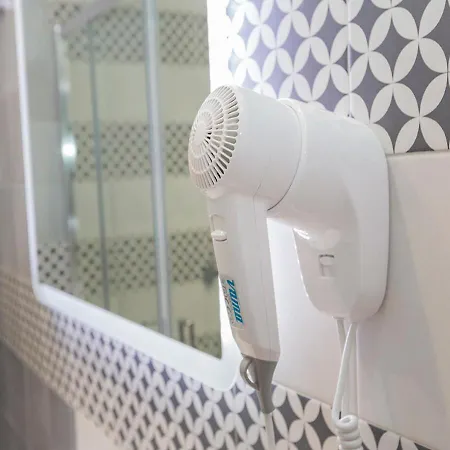 Vico Milano 18 4* Napoli