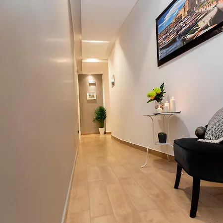 Oda ve Kahvaltı Vico Milano 18