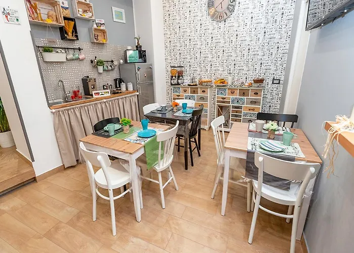 Vico Milano 18 Neapel