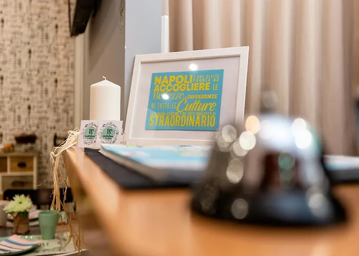 Vico Milano 18 Neapel